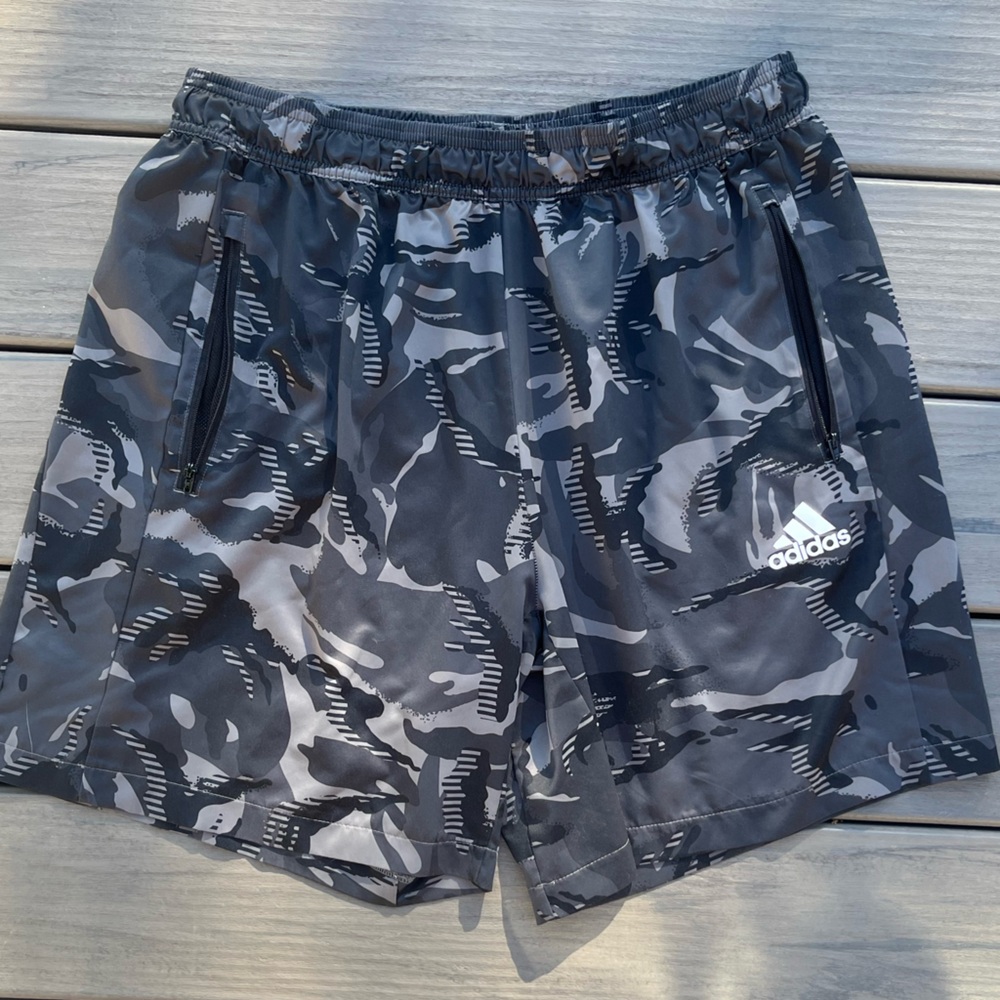 Adidas; Black & Grey; Camo; Performance Shorts; NWOT; Men's XL / 7.5in Inseam
